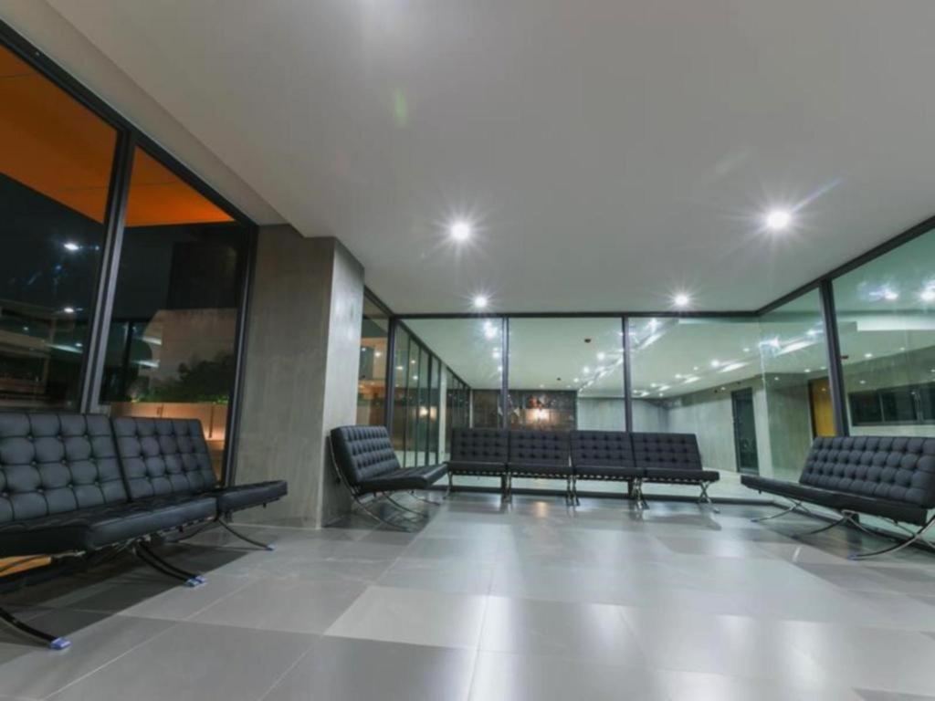 B2 Khon Kaen Boutique & Budget Hotel Buitenkant foto
