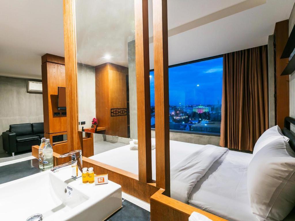 B2 Khon Kaen Boutique & Budget Hotel Buitenkant foto