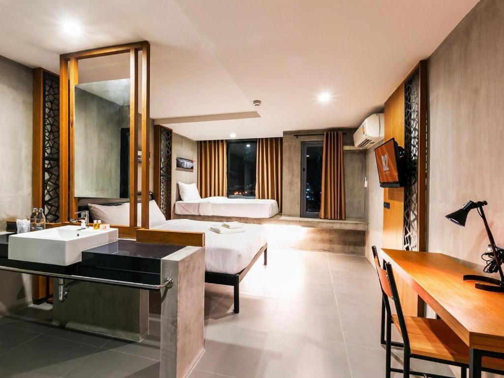 B2 Khon Kaen Boutique & Budget Hotel Buitenkant foto