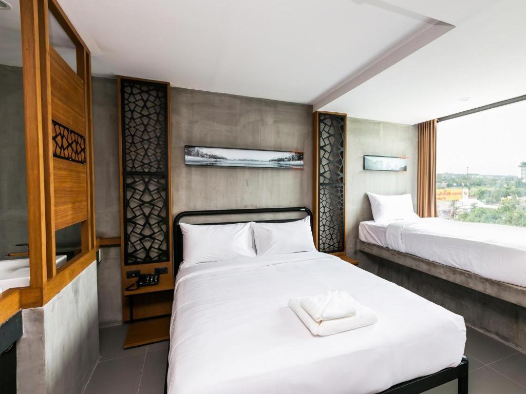 B2 Khon Kaen Boutique & Budget Hotel Buitenkant foto