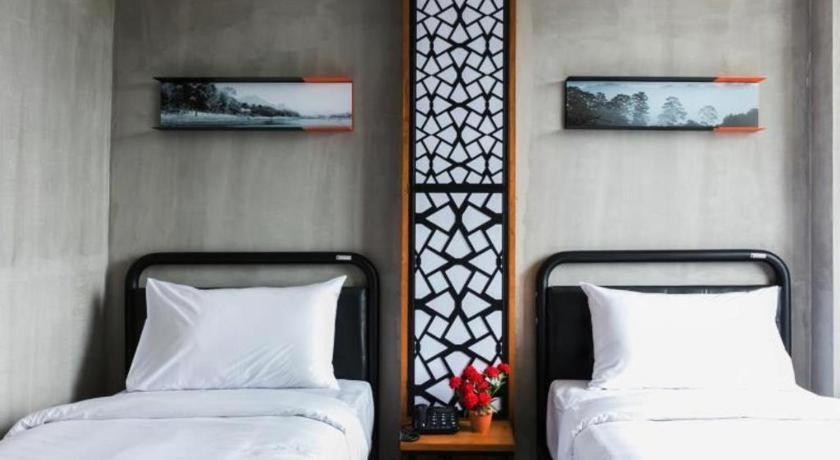 B2 Khon Kaen Boutique & Budget Hotel Buitenkant foto