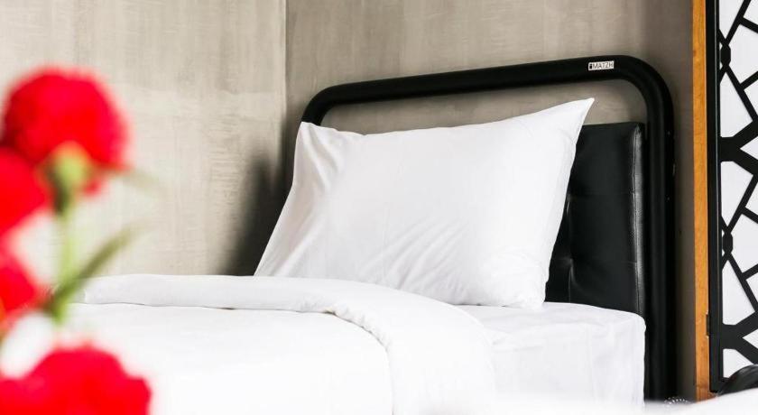 B2 Khon Kaen Boutique & Budget Hotel Buitenkant foto