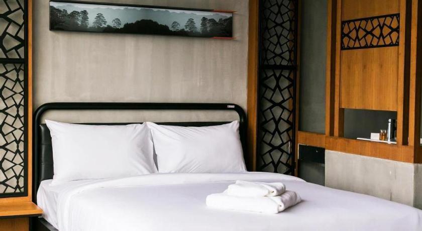 B2 Khon Kaen Boutique & Budget Hotel Buitenkant foto
